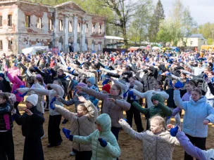 Всероссийский танцевальный флешмоб  "Эхо Побед" 